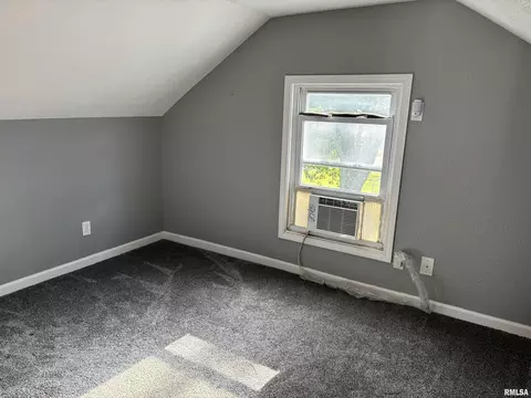 1441 N 28th St, Springfield, IL 62702 photo 7
