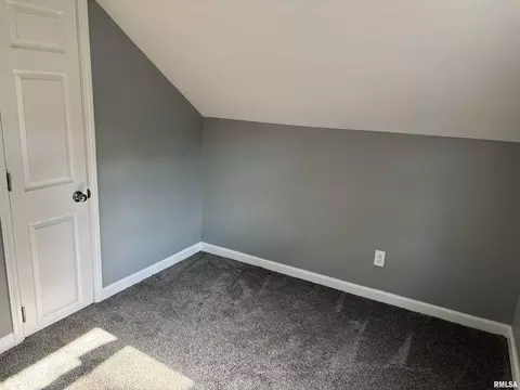1441 N 28th St, Springfield, IL 62702 photo 8