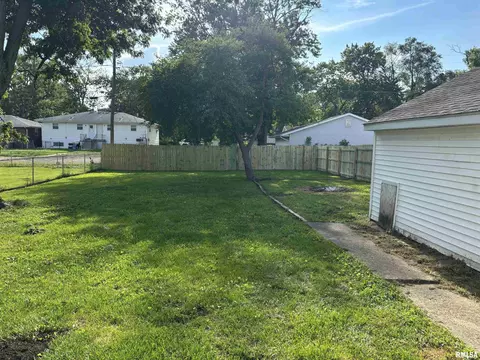 1441 N 28th St, Springfield, IL 62702 photo 28