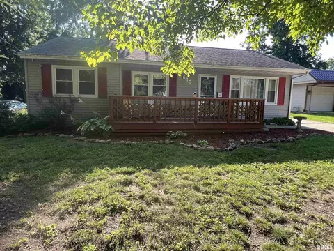 1613 Elmwood St, South Jacksonville, IL 62650