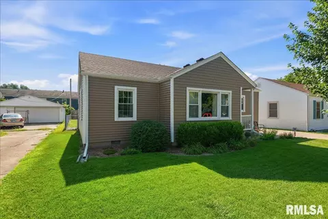 Other - 2308 S Spring St, Springfield, IL 62704 photo 2 of 10