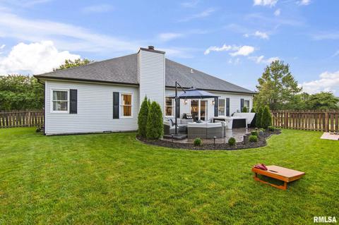Exterior - 3928 Old Mill Ln, Springfield, IL 62711 photo 5 of 14