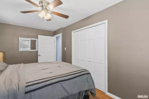 Bedroom - 3232 S 3rd St, Springfield, IL 62703 photo 2 of 6