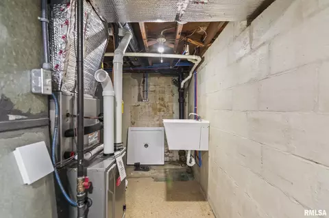 Other - 3232 S 3rd St, Springfield, IL 62703 photo 12 of 13