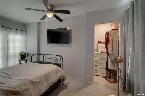 Bedroom - 1711 E 1316th St, Fowler, IL 62338 photo 1 of 6