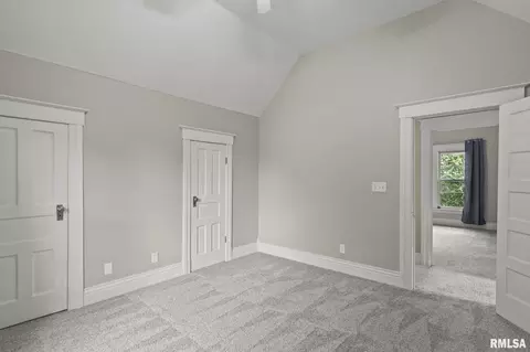 Bedroom - 323 Adelia St, Springfield, IL 62704 photo 5 of 7