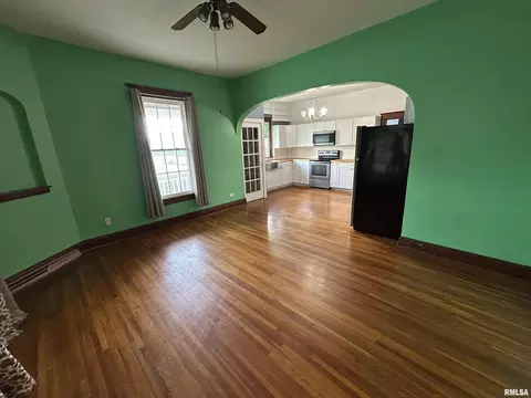 Living - 211 S Main St, Athens, IL 62613 photo 4 of 5