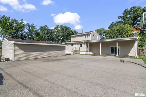 Exterior - 3360 Carman Ave, Springfield, IL 62703 photo 7 of 7
