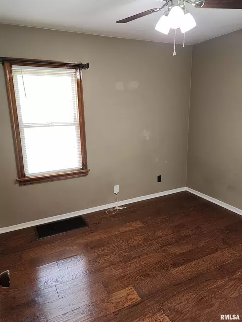 2537 Holmes Ave, Springfield, IL 62704 photo 20