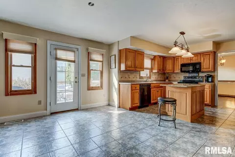 4400 Fielding Dr, Springfield, IL 62711 photo 14
