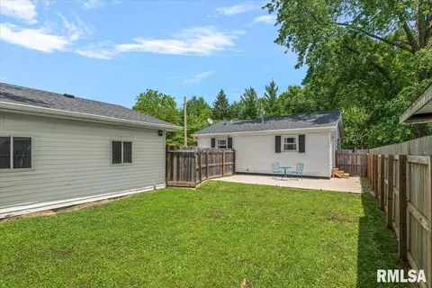 Exterior - 3117 Piper Rd, Springfield, IL 62707 photo 2 of 4