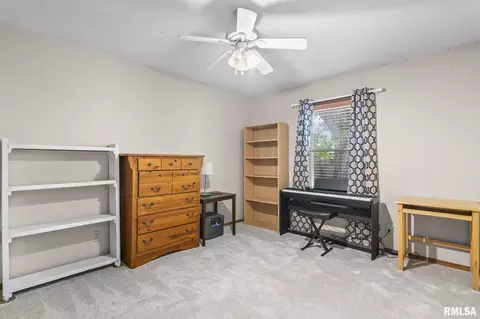 Bedroom - 2828 Crown Pt, Springfield, IL 62704 photo 5 of 14