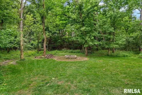 Exterior - 3620 Melissa Dr, Springfield, IL 62711 photo 13 of 13