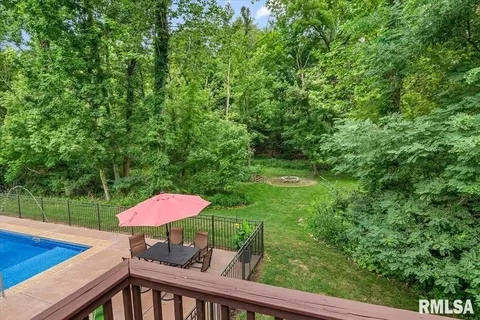 Exterior - 3620 Melissa Dr, Springfield, IL 62711 photo 12 of 13