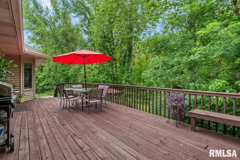 Exterior - 3620 Melissa Dr, Springfield, IL 62711 photo 11 of 13