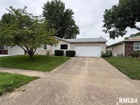 Other - 2043 Scarborough Rd, Springfield, IL 62702 photo 1 of 9