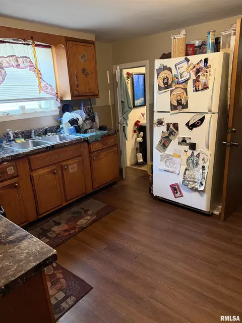 Kitchen - 1707 E Moffat Ave, Springfield, IL 62702 photo 1 of 3