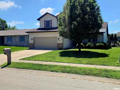 Exterior - 404 Treeline Ln, Springfield, IL 62703 photo 3 of 13