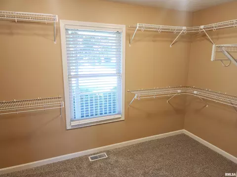 Other - 404 Treeline Ln, Springfield, IL 62703 photo 4 of 10