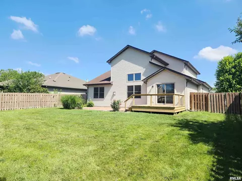 Exterior - 404 Treeline Ln, Springfield, IL 62703 photo 6 of 13