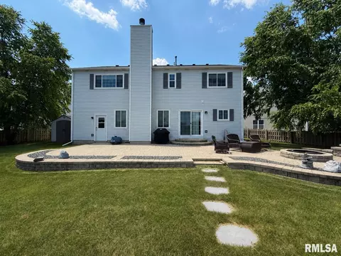 Exterior - 304 Aster Dr, Minooka, IL 60447 photo 3 of 14