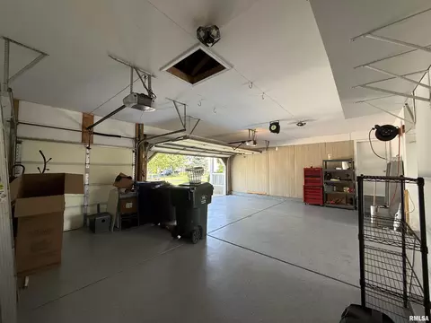 Other - 304 Aster Dr, Minooka, IL 60447 photo 6 of 35