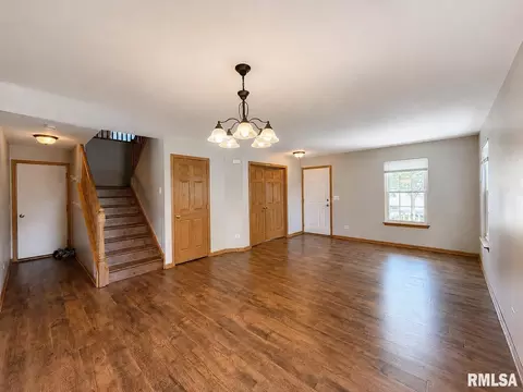 Living - 304 Aster Dr, Minooka, IL 60447 photo 1 of 4