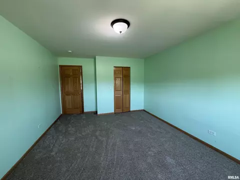 Bedroom - 304 Aster Dr, Minooka, IL 60447 photo 6 of 9