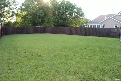 Exterior - 3418 Telford Dr, Springfield, IL 62711 photo 5 of 5