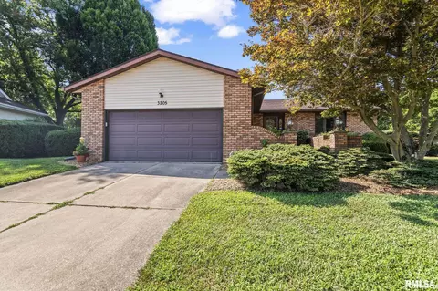 3205 Ivyton Dr, Springfield, IL 62704 photo 2