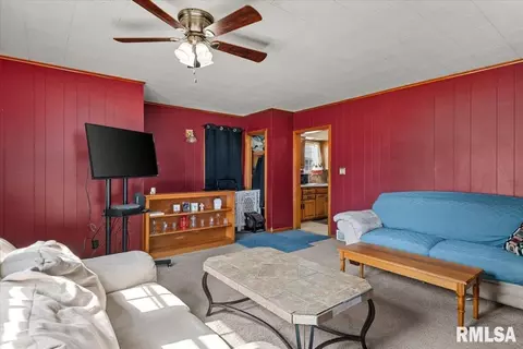 Living - 2212 S Pasfield St, Springfield, IL 62704 photo 1 of 1