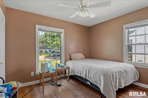 Other - 2212 S Pasfield St, Springfield, IL 62704 photo 8 of 15
