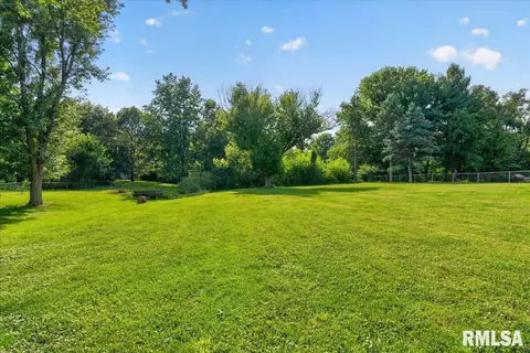 Exterior - 45 Longview Dr, Springfield, IL 62712 photo 10 of 13