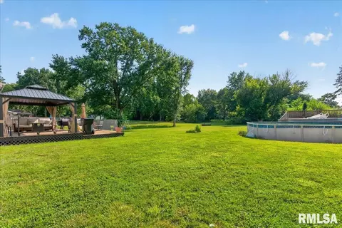 Exterior - 45 Longview Dr, Springfield, IL 62712 photo 8 of 13