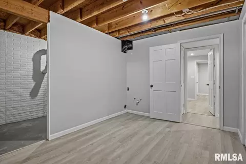 Bedroom - 408 Golf Rd, Springfield, IL 62704 photo 10 of 10