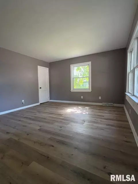 Other - 2216 E Lawrence Ave, Springfield, IL 62703 photo 2 of 7
