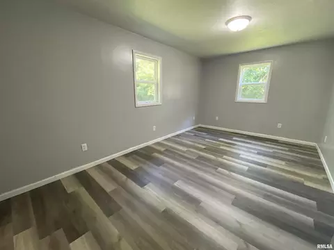 Bedroom - 315 E Hickory St, Thayer, IL 62689 photo 1 of 9