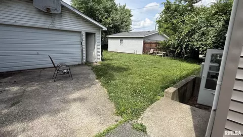 63 Villanova Dr, Springfield, IL 62703 photo 36