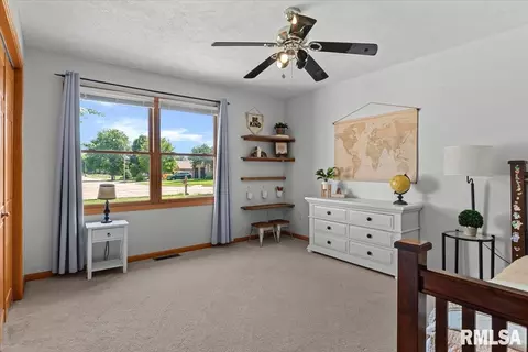3801 Tamarak Dr, Springfield, IL 62712 photo 32