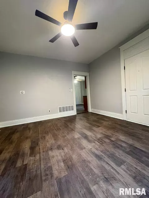 Living - 1417 S State St, Springfield, IL 62704 photo 2 of 2