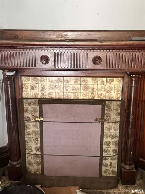 Other - 1058 N 6th St, Springfield, IL 62702 photo 3 of 4