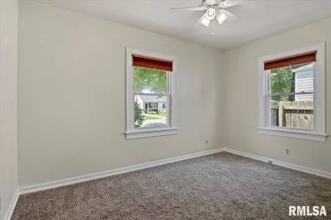 Bedroom - 2924 S 3rd St, Springfield, IL 62703 photo 4 of 6