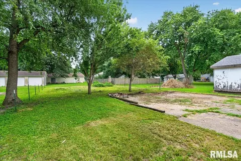 134 Stoddard St, Virden, IL 62690 photo 30