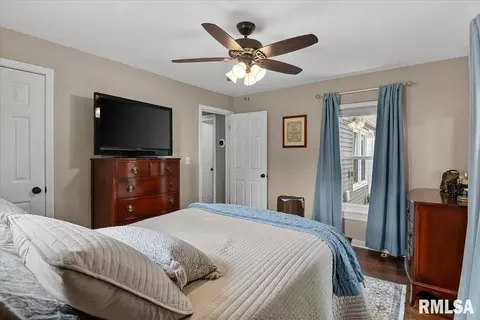 Bedroom - 1629 Reed Ave, Springfield, IL 62704 photo 3 of 5