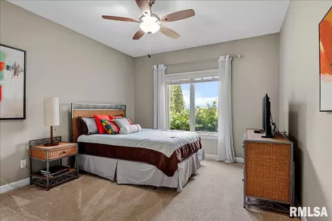 Bedroom - 3605 Crystal Spring Dr, Springfield, IL 62711 photo 4 of 7