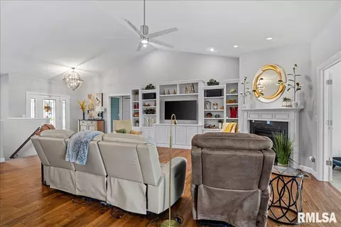 Other - 3605 Crystal Spring Dr, Springfield, IL 62711 photo 3 of 12