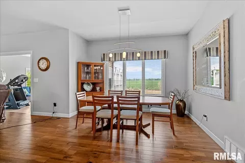 Dining - 3605 Crystal Spring Dr, Springfield, IL 62711 photo 1 of 3