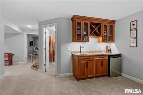 Entry Way - 3605 Crystal Spring Dr, Springfield, IL 62711 photo 4 of 4