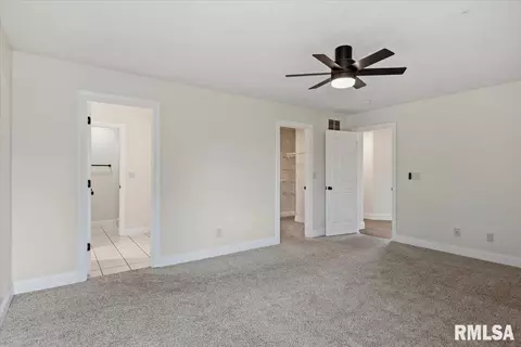 Bedroom - 2725 Wordsworth Dr, Springfield, IL 62711 photo 2 of 9
