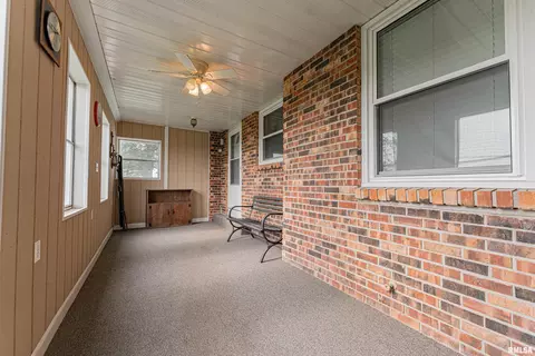 Exterior - 1093 2300th Ave, Chestnut, IL 62518 photo 2 of 5
